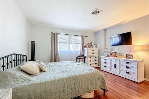 Купить виллу или дом в Венеция, Флорида 10 комнат, 226.22м2, № 2116381 - фото 29