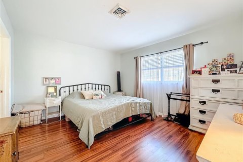 Купить виллу или дом в Венеция, Флорида 10 комнат, 226.22м2, № 2116381 - фото 30
