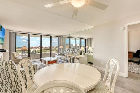 Снять в аренду кондоминиум в Сарасота, Флорида 6 комнат, 138.33м2, № 1137423 - фото 5