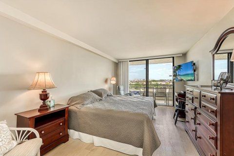 Снять в аренду кондоминиум в Сарасота, Флорида 6 комнат, 138.33м2, № 1137423 - фото 16