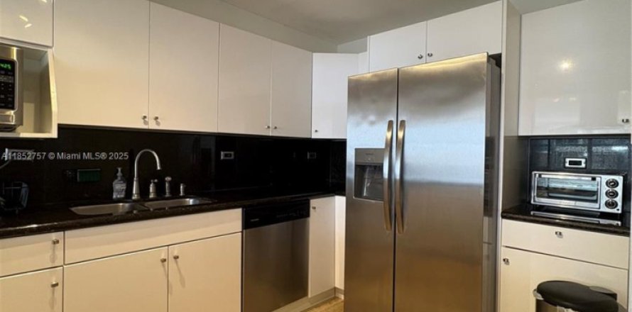 Condo à Miami Beach, Floride, 1 chambre № 1865792