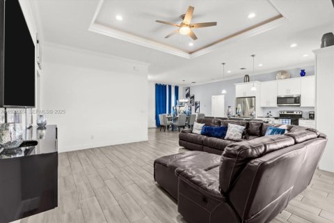 Villa ou maison à vendre à Port St. Lucie, Floride: 4 chambres, 183.57 m2 № 2039147 - photo 13