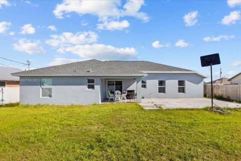 Villa ou maison à vendre à Port St. Lucie, Floride: 4 chambres, 183.57 m2 № 2039147 - photo 5