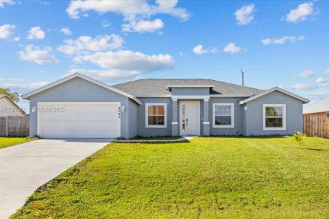 Villa ou maison à Port St. Lucie, Floride 4 chambres, 183.57 m2 № 2039147