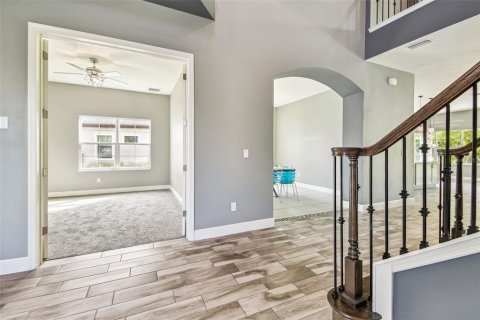House in Apollo Beach, Florida 5 bedrooms, 397.44 sq.m. № 1434353 - photo 20