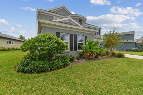 House in Apollo Beach, Florida 5 bedrooms, 397.44 sq.m. № 1434353 - photo 3