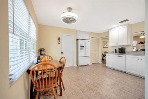 Casa en venta en Ocala, Florida, 2 dormitorios, 114.27 m2 № 2259236 - foto 9
