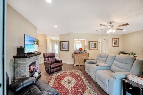 Casa en venta en Ocala, Florida, 2 dormitorios, 114.27 m2 № 2259236 - foto 5