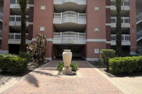 Condo à Four Corners, Floride, 3 chambres № 2166521