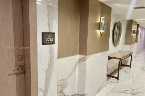 Copropriété à vendre à Aventura, Floride: 3 chambres, 265.24 m2 № 2038838 - photo 2