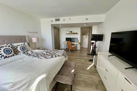 Copropriété à vendre à Aventura, Floride: 3 chambres, 265.24 m2 № 2038838 - photo 21
