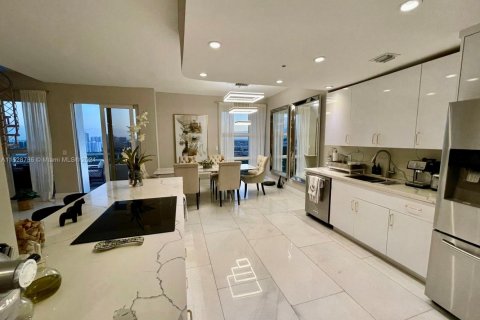 Copropriété à vendre à Aventura, Floride: 3 chambres, 265.24 m2 № 2038838 - photo 15