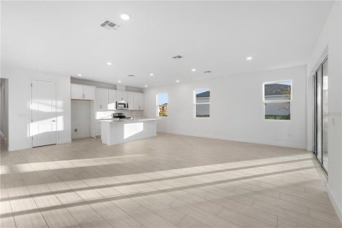 Villa ou maison à vendre à Weeki Wachee, Floride: 4 chambres, 193.24 m2 № 2437370 - photo 14