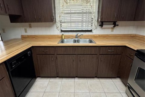 Casa en venta en Plant City, Florida, 3 dormitorios, 120.59 m2 № 1813141 - foto 26