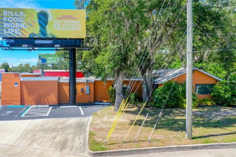 Propiedad comercial en alquiler en Largo, Florida, 298.49 m2 № 792118 - foto 9
