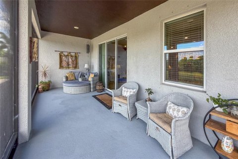 House in Lakewood Ranch, Florida 4 bedrooms, 191.01 sq.m. № 1824835 - photo 14