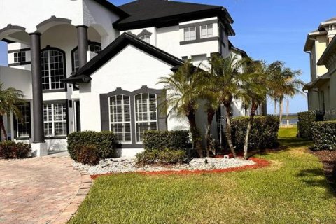 Casa en venta en Kissimmee, Florida, 5 dormitorios, 357.21 m2 № 1735247 - foto 3