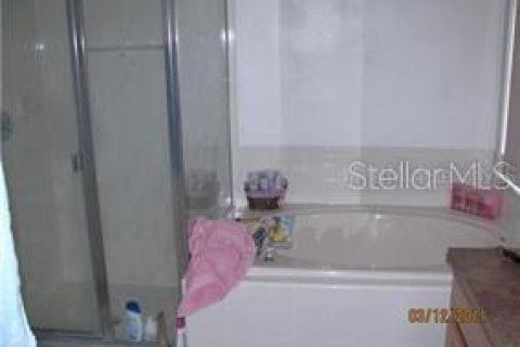 House in Davenport, Florida 3 bedrooms, 167.13 sq.m. № 2104992 - photo 10