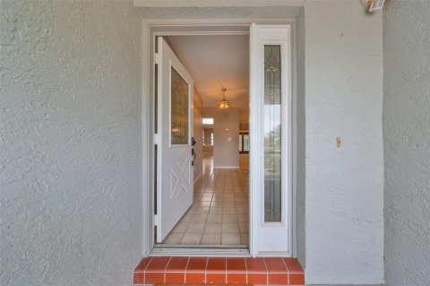 Casa en venta en Sun City Center, Florida, 2 dormitorios, 172.52 m2 № 1722723 - foto 3