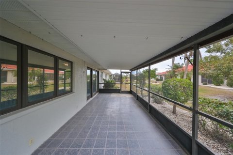 Casa en venta en Sun City Center, Florida, 2 dormitorios, 172.52 m2 № 1722723 - foto 28