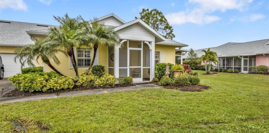 House in Punta Gorda, Florida 2 bedrooms, 127.09 sq.m. № 1535895