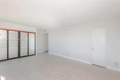 Copropriété à louer à Aventura, Floride: 2 chambres, 126.35 m2 № 1498413 - photo 26
