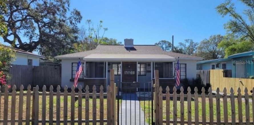 Apartamento en Saint Petersburg, Florida 1 dormitorio, 46.45 m2 № 2202348