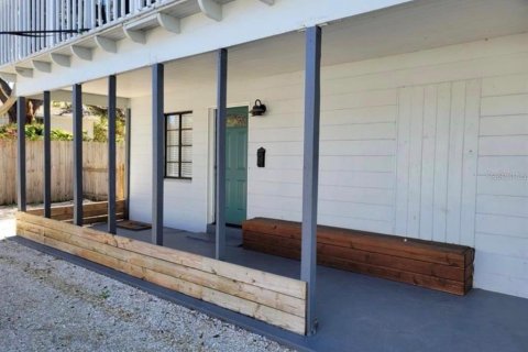 Apartamento en alquiler en Saint Petersburg, Florida, 1 dormitorio, 46.45 m2 № 2202348 - foto 2