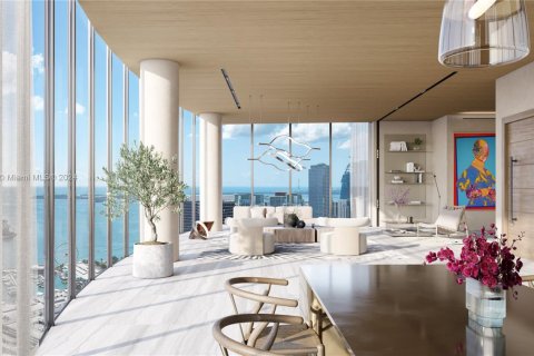 Condominio en venta en Miami, Florida, 4 dormitorios, 485.41 m2 № 1984805 - foto 2