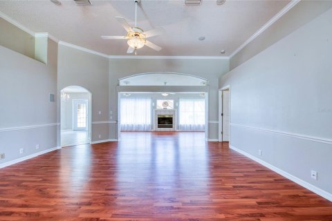 House in Weeki Wachee, Florida 3 bedrooms, 220.55 sq.m. № 2201767 - photo 8