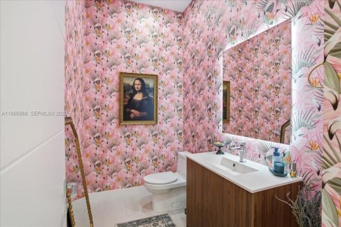 Villa ou maison à vendre à Miami Beach, Floride: 4 chambres, 267 m2 № 2029507 - photo 25