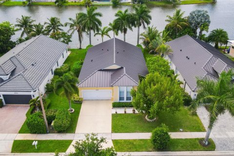 Casa en venta en Pembroke Pines, Florida, 3 dormitorios, 184.97 m2 № 2084898 - foto 5