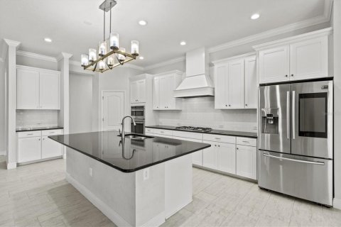 House in Venice, Florida 5 bedrooms, 346.25 sq.m. № 1825223 - photo 12