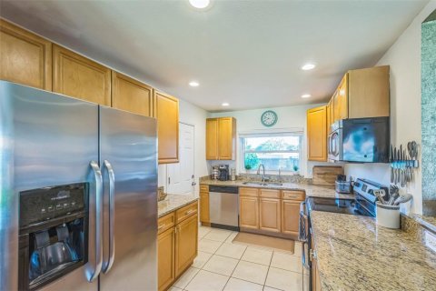 House in Clearwater, Florida 2 bedrooms, 124.21 sq.m. № 1774900 - photo 16