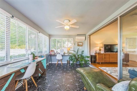 House in Clearwater, Florida 2 bedrooms, 124.21 sq.m. № 1774900 - photo 21
