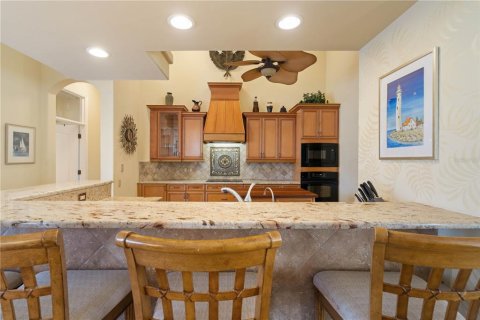 House in Punta Gorda, Florida 3 bedrooms, 224.64 sq.m. № 2393692 - photo 27