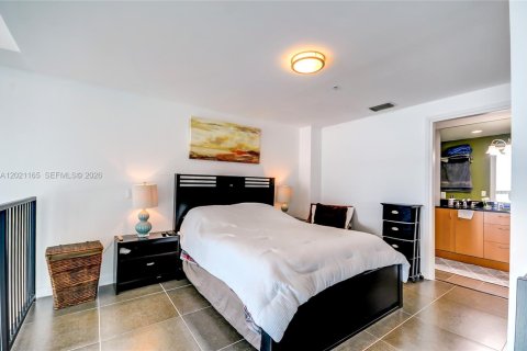 Condo in Miami, Florida, 1 bedroom № 2256886 - photo 3