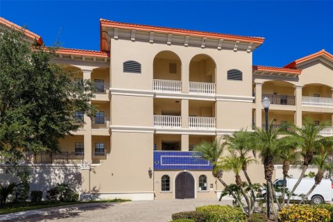 Condo in Lakewood Ranch, Florida, 2 bedrooms № 2362673