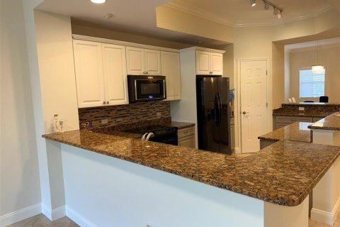 Condo in Lakewood Ranch, Florida, 2 bedrooms  № 2362673 - photo 12