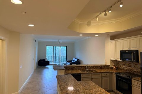 Condo in Lakewood Ranch, Florida, 2 bedrooms  № 2362673 - photo 10