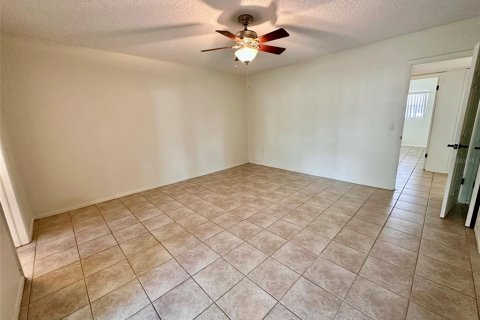 Copropriété à louer à Clearwater, Floride: 2 chambres, 130.06 m2 № 2117589 - photo 13