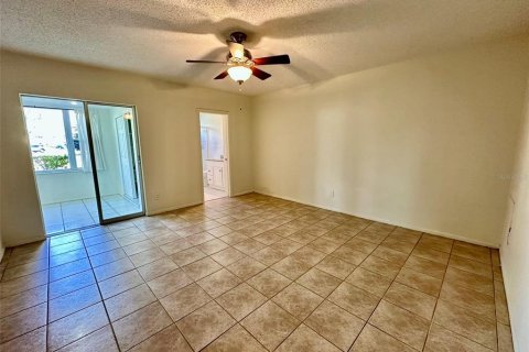 Copropriété à louer à Clearwater, Floride: 2 chambres, 130.06 m2 № 2117589 - photo 14