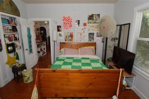 Propiedad comercial en venta en Saint Petersburg, Florida, 7 dormitorios, 227.15 m2 № 2091927 - foto 19