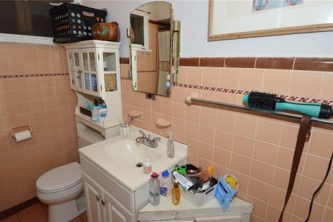 Propiedad comercial en venta en Saint Petersburg, Florida, 7 dormitorios, 227.15 m2 № 2091927 - foto 23