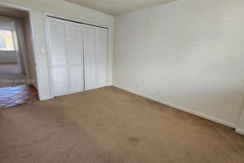 Condo in Fort Lauderdale, Florida, 2 bedrooms  № 1712710 - photo 27