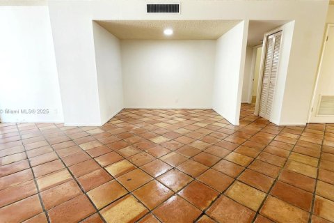 Condo in Fort Lauderdale, Florida, 2 bedrooms  № 1712710 - photo 19