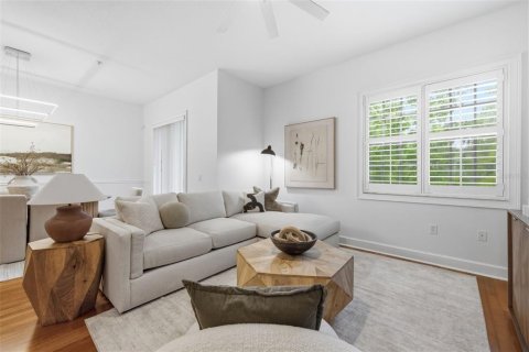 Touwnhouse à vendre à Tampa, Floride: 3 chambres, 218.78 m2 № 2147496 - photo 12