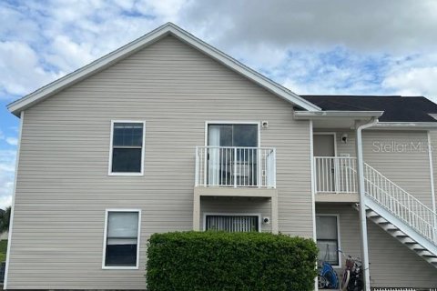 Condominio en alquiler en Kissimmee, Florida, 2 dormitorios, 102.19 m2 № 1845217 - foto 1