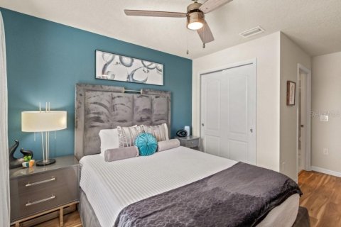 Adosado en venta en Kissimmee, Florida, 5 dormitorios, 210.24 m2 № 2215188 - foto 9
