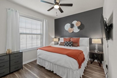 Adosado en venta en Kissimmee, Florida, 5 dormitorios, 210.24 m2 № 2215188 - foto 7